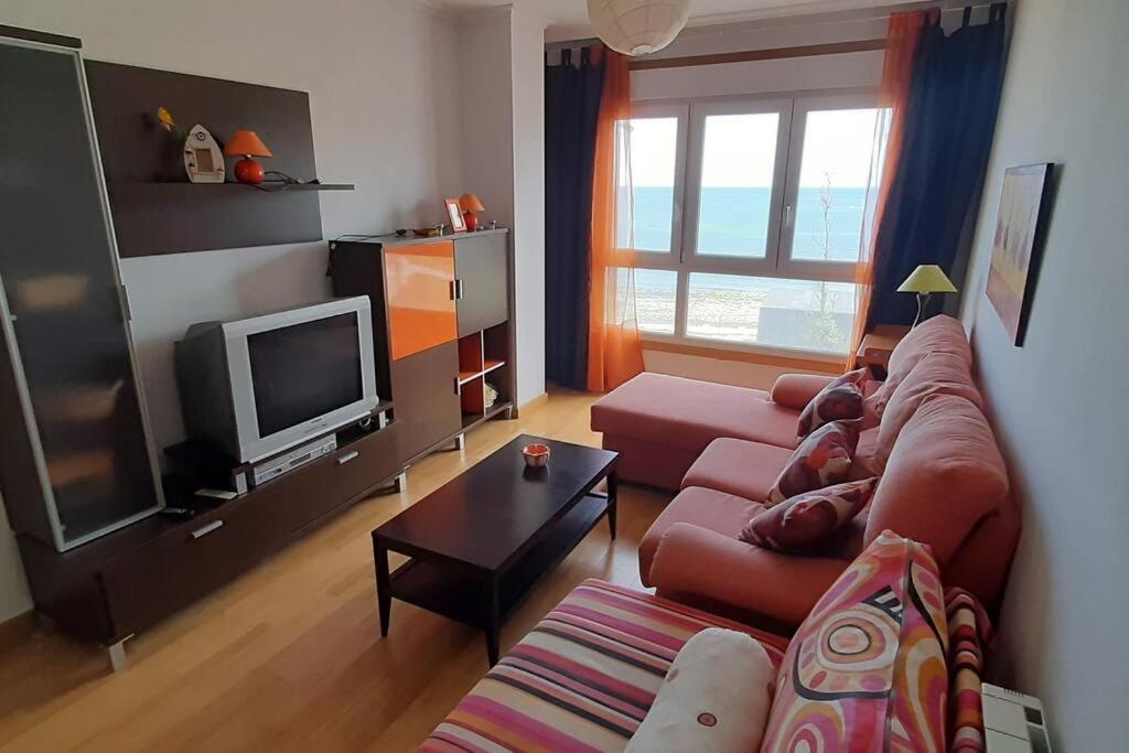 Apartamento 1ª Linea Con Vistas A La Playa Leilighet San Cibrao Eksteriør bilde