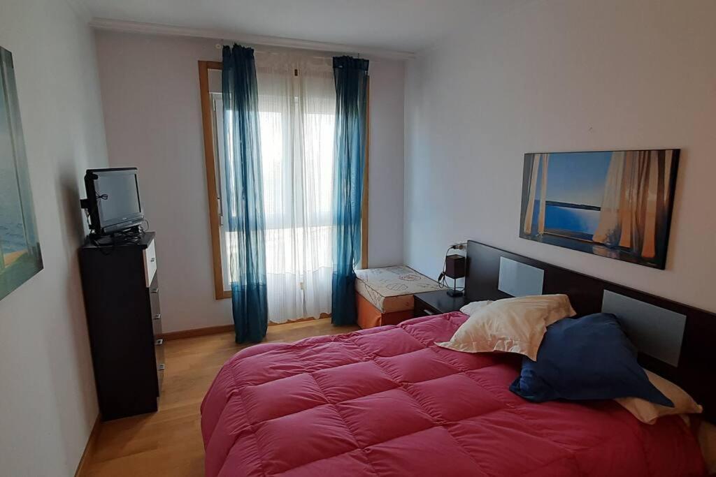 Apartamento 1ª Linea Con Vistas A La Playa Leilighet San Cibrao Eksteriør bilde